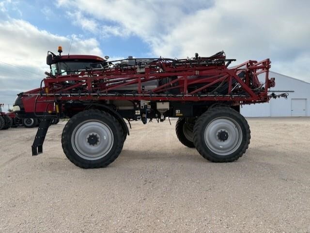 2019 Case IH Patriot 4440 Self-Propelled Sprayer