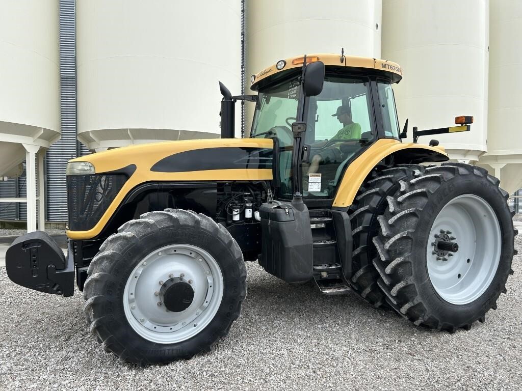 2005 Challenger MT635B Tractor
