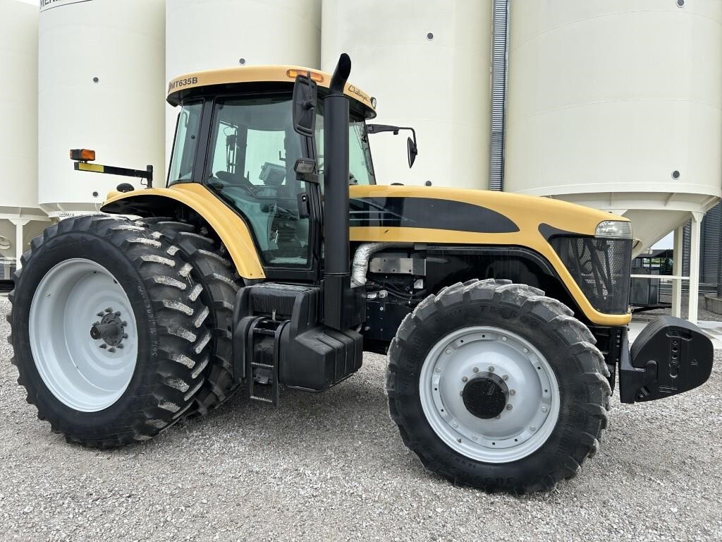2005 Challenger MT635B Tractor