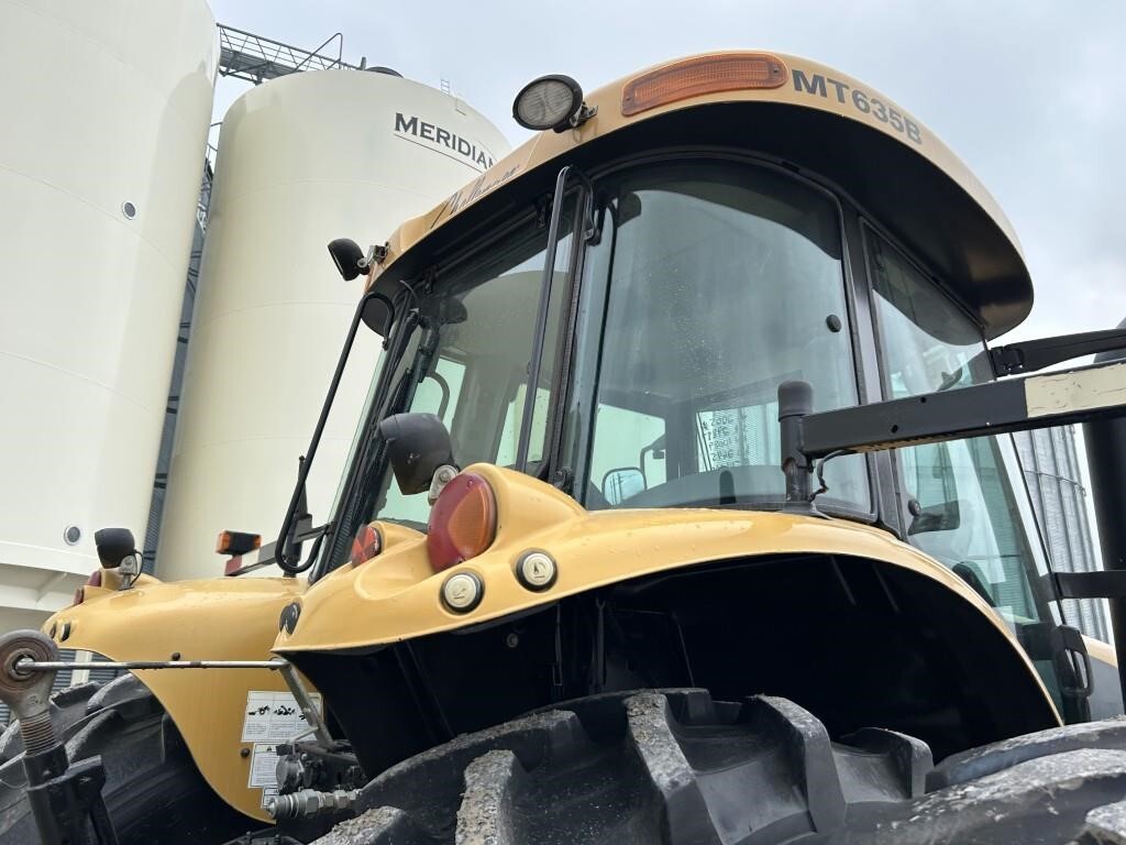 2005 Challenger MT635B Tractor