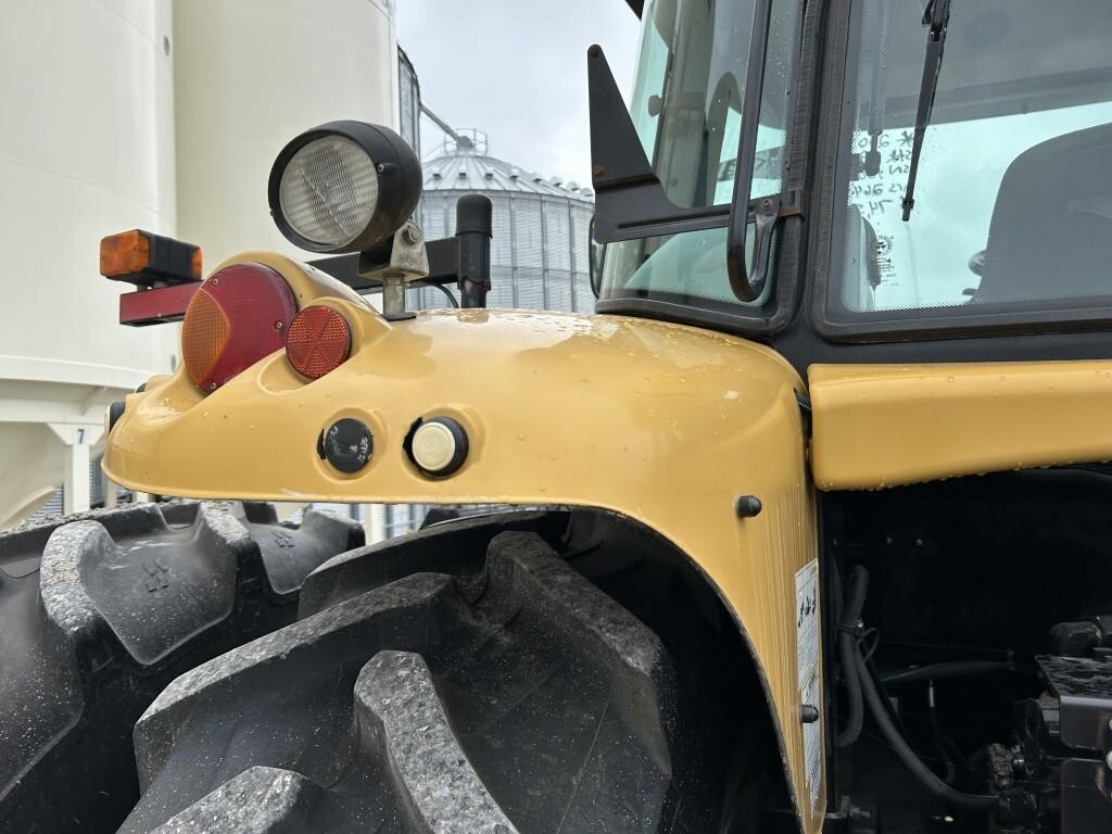 2005 Challenger MT635B Tractor