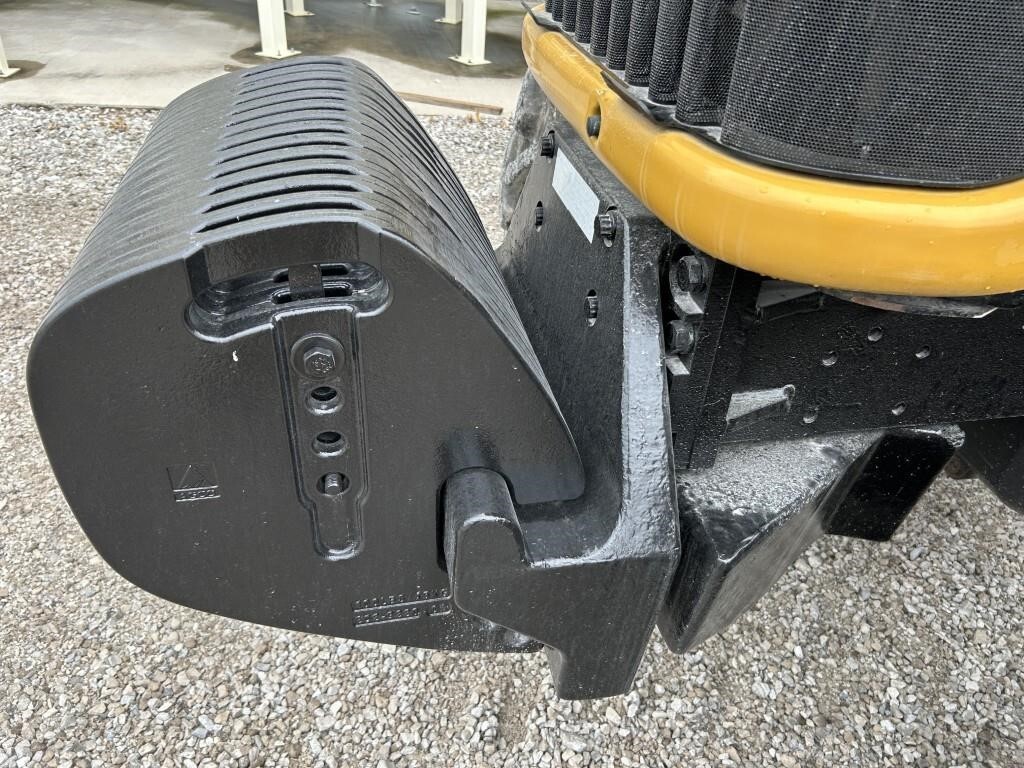 2005 Challenger MT635B Tractor