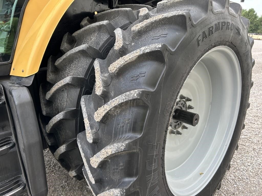 2005 Challenger MT635B Tractor