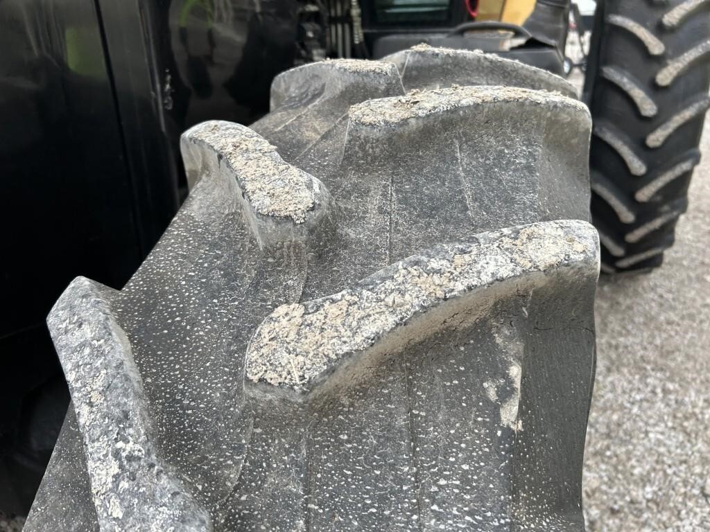 2005 Challenger MT635B Tractor