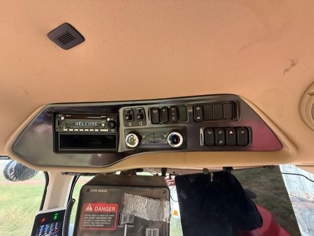 2024 Case IH MAGNUM 220 AFS CONNECT CVX Tractor