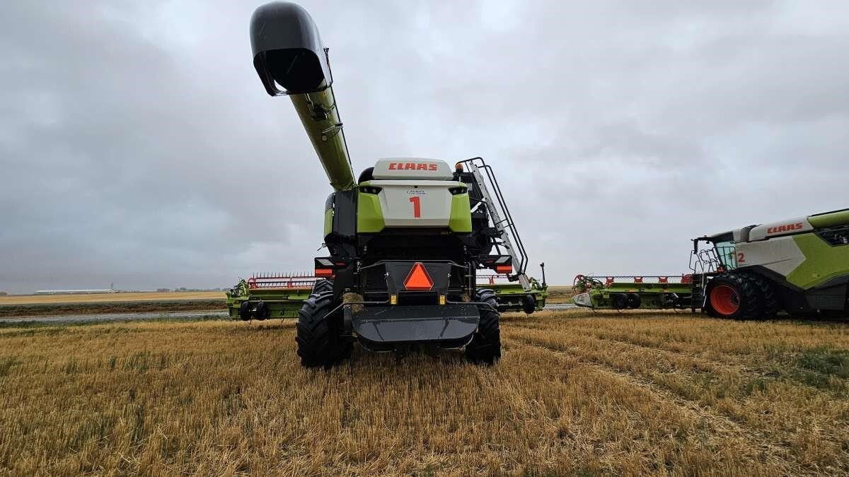 2023 Claas LEXION 8600 Combine