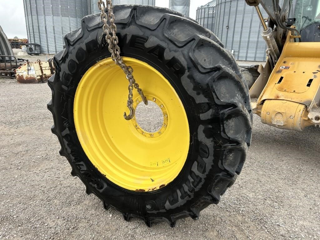  Goodyear 620/70R46 Wheels / Tires / Track
