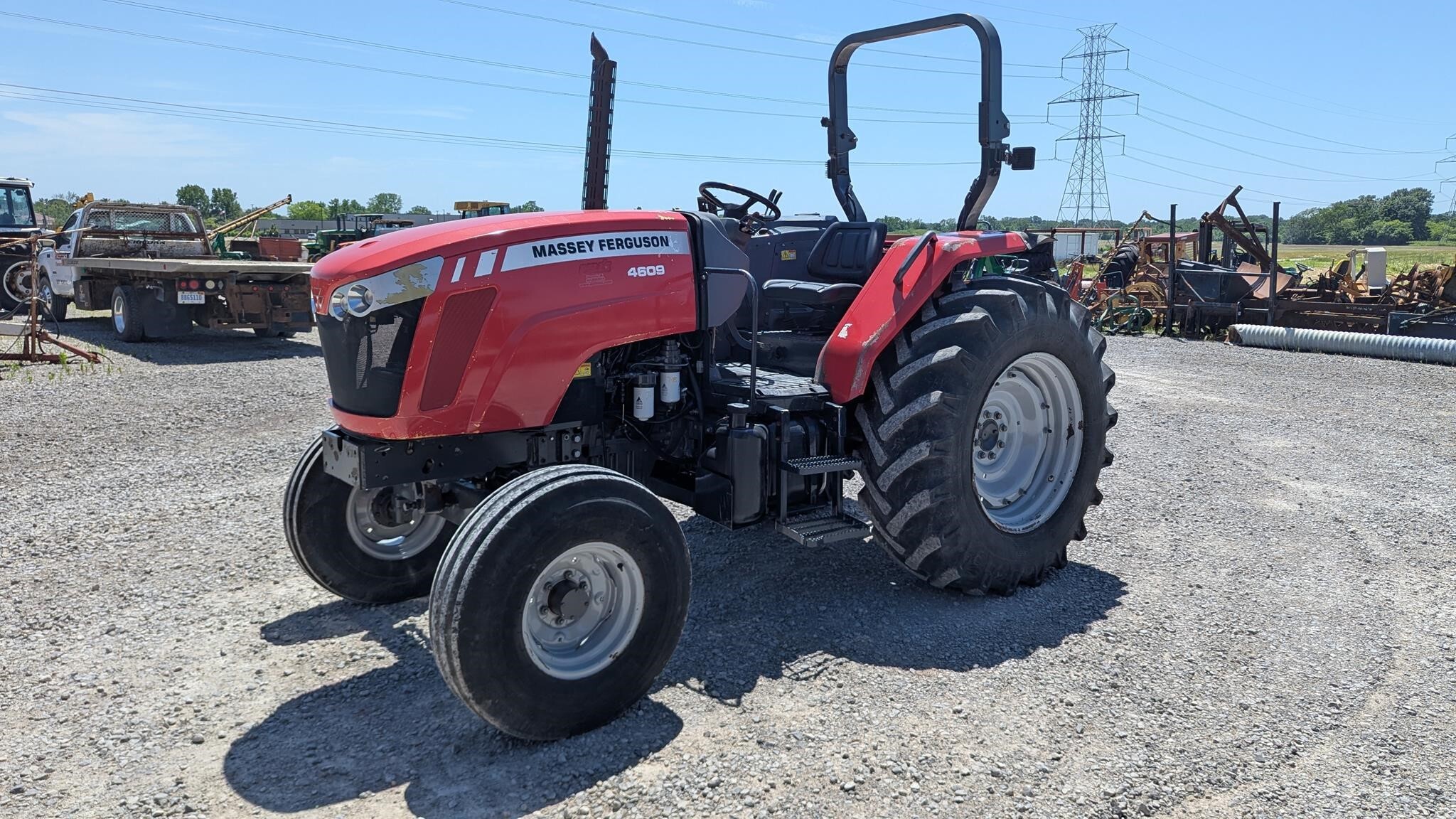  Massey Ferguson 4609 Tractor