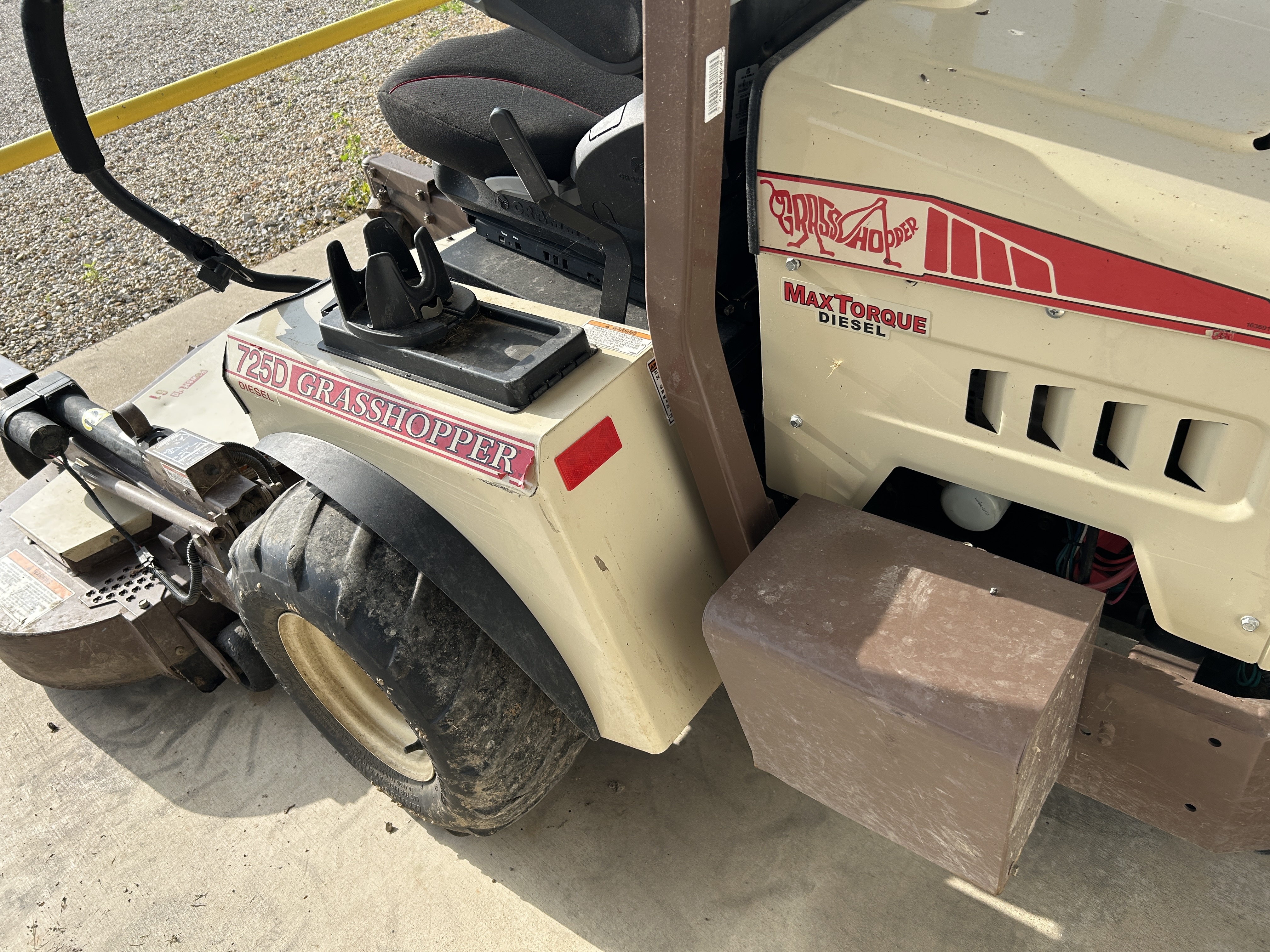 2020 Grasshopper 725DT Lawn Mower