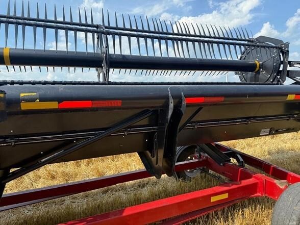 2019 MacDon FD140 Platform