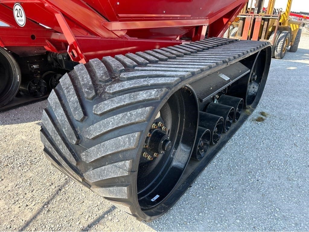 2024 Brent V1300 Grain Cart