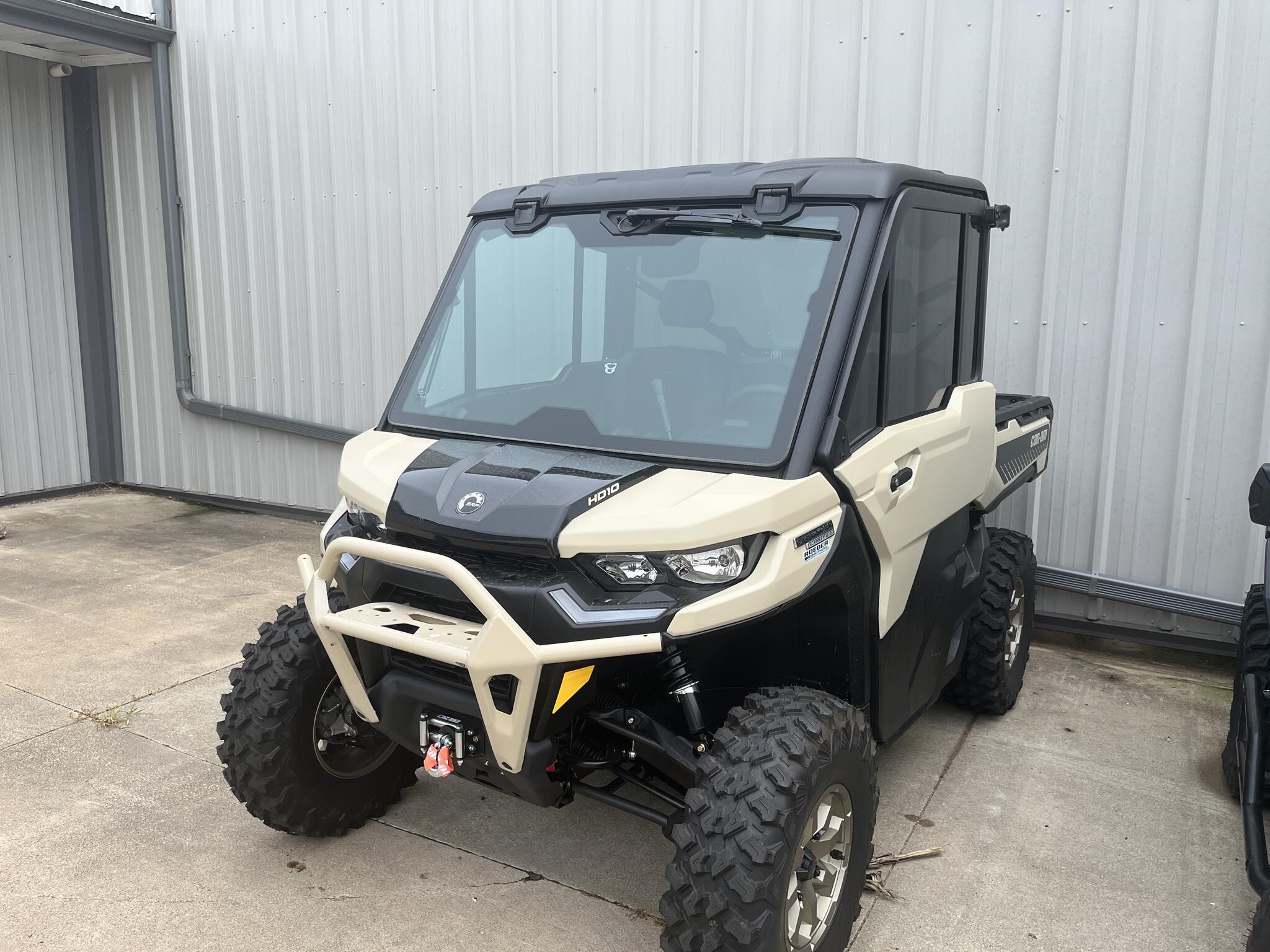 2025 Can-Am DEFENDER LIMITED HD10 ATVs and Utility Vehicle - $Call ...