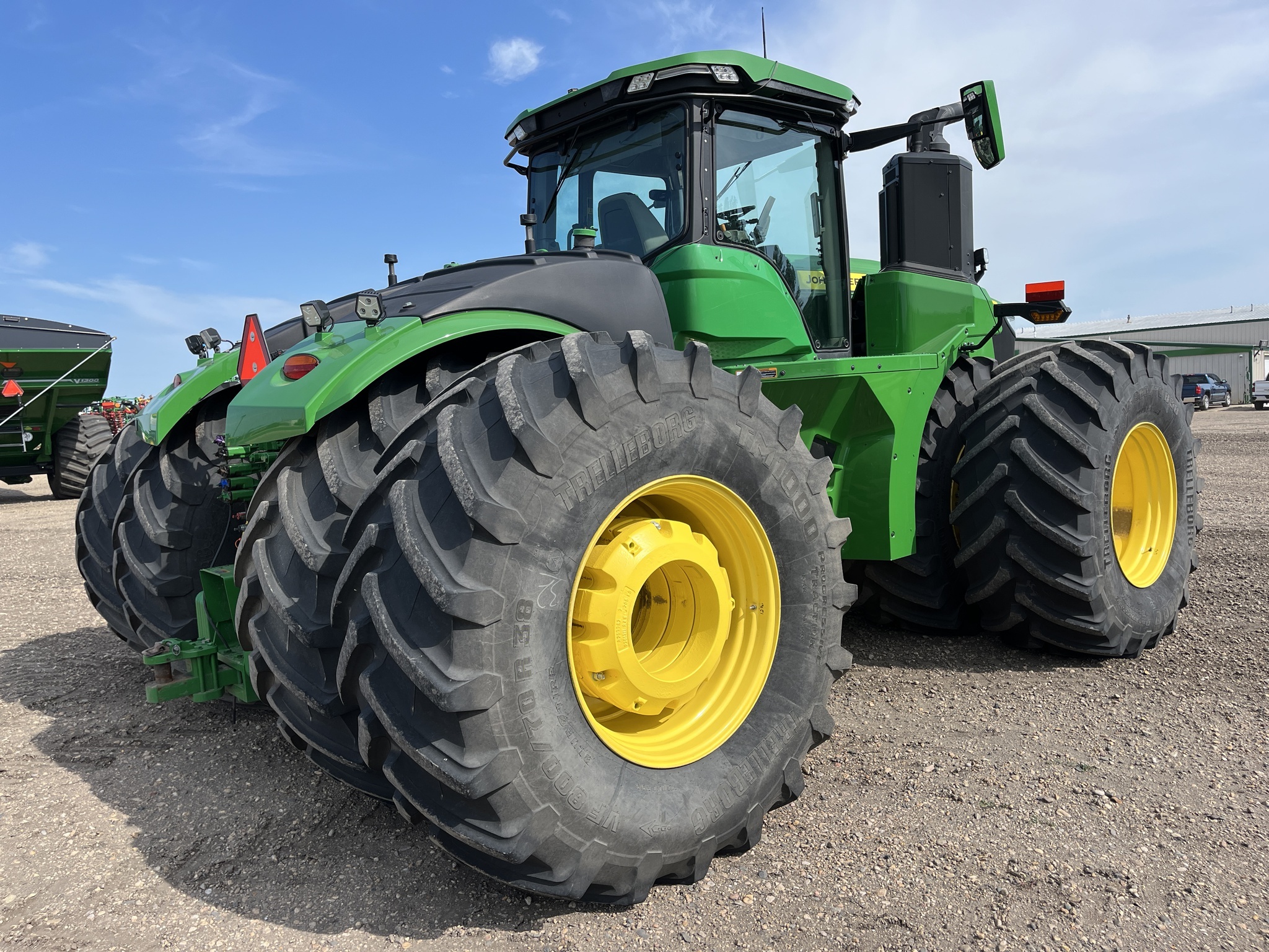 2022 John Deere 9R 540 Tractor