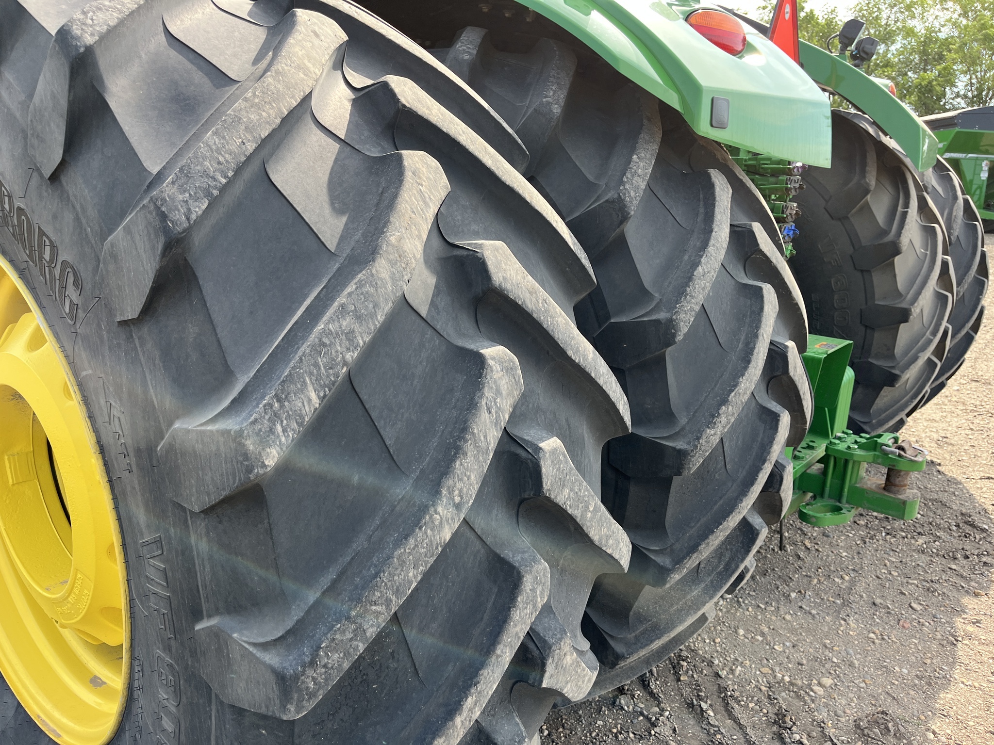 2022 John Deere 9R 540 Tractor