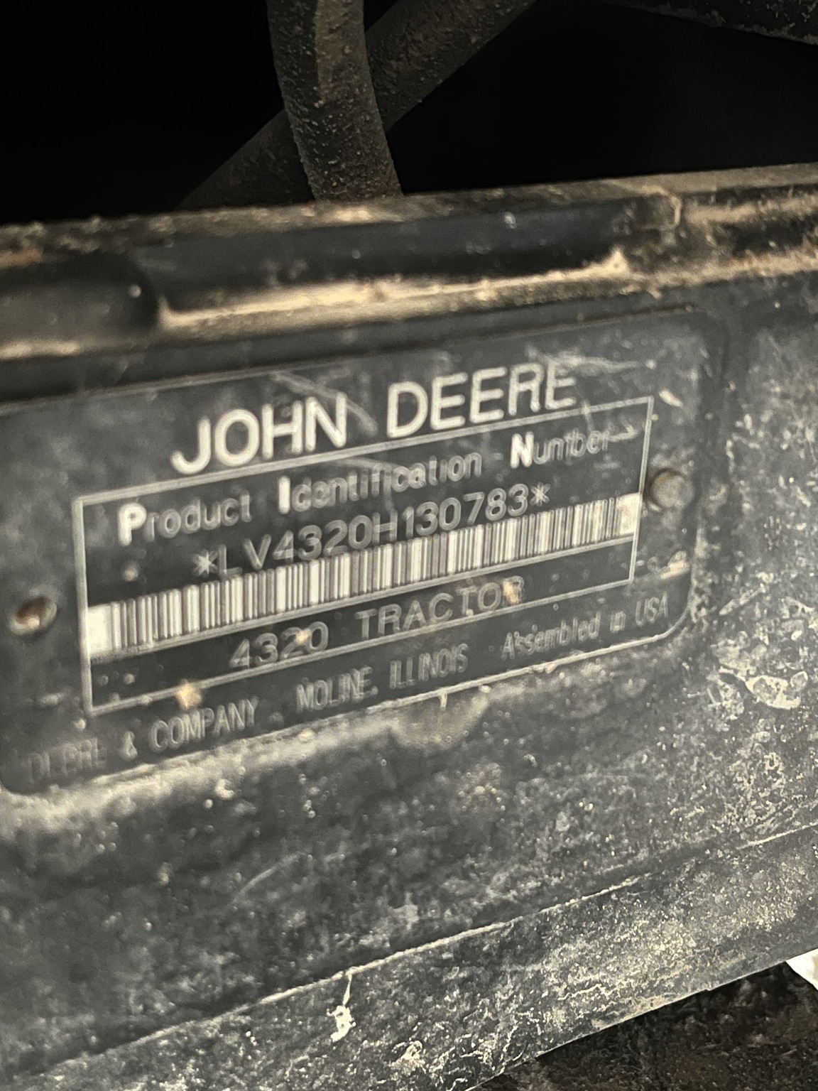2004 John Deere 4320 Tractor