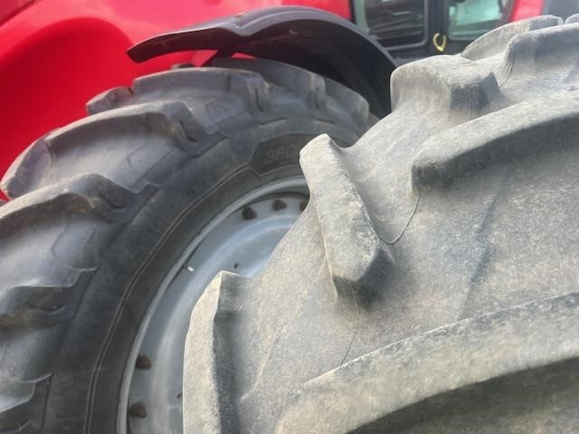 2011 Massey Ferguson 8680 Tractor