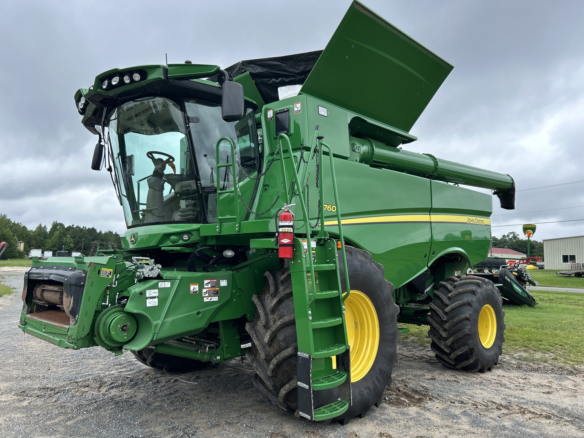 2023 John Deere S760 Combine