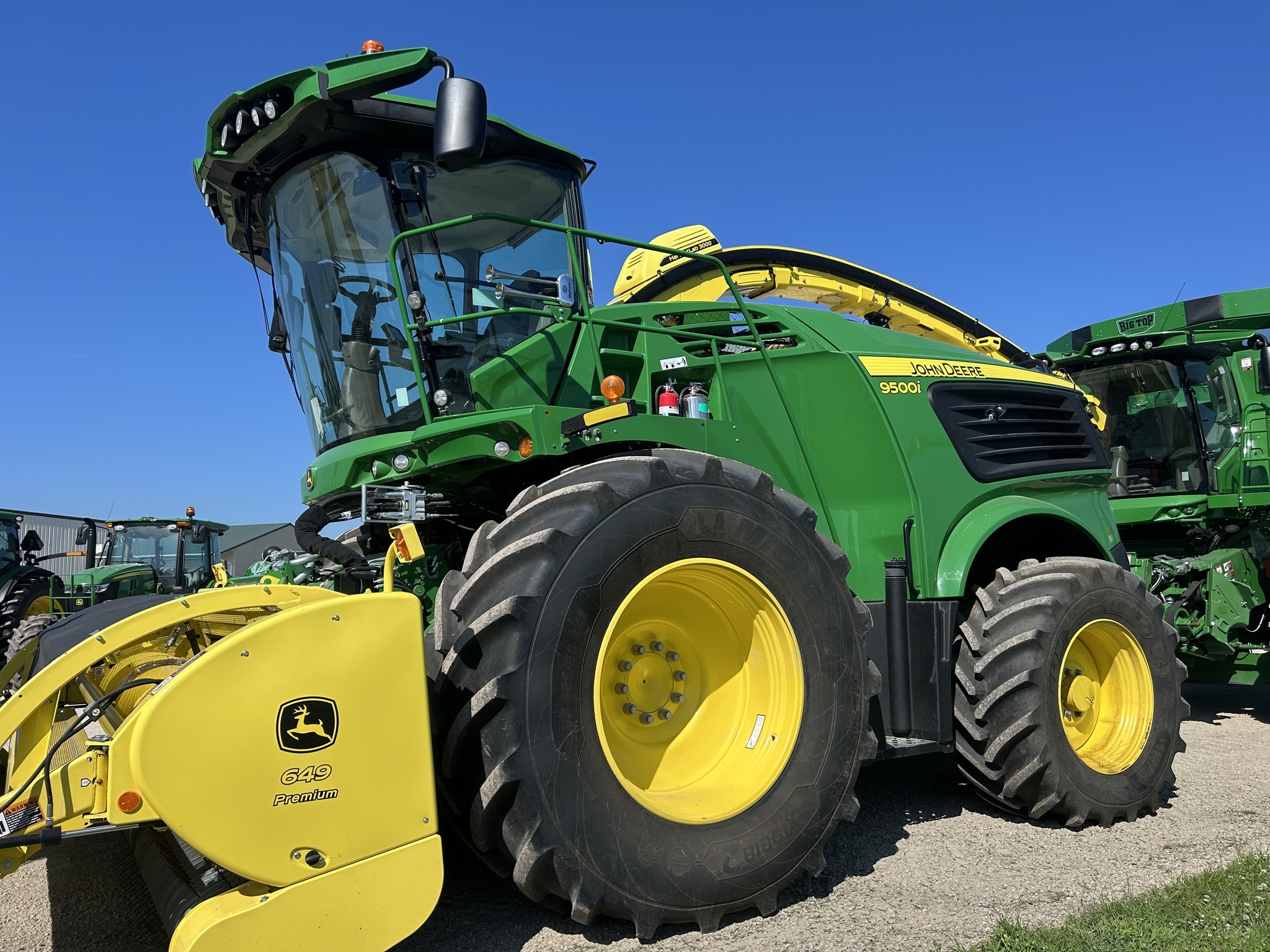 2023 John Deere 9500 Combine