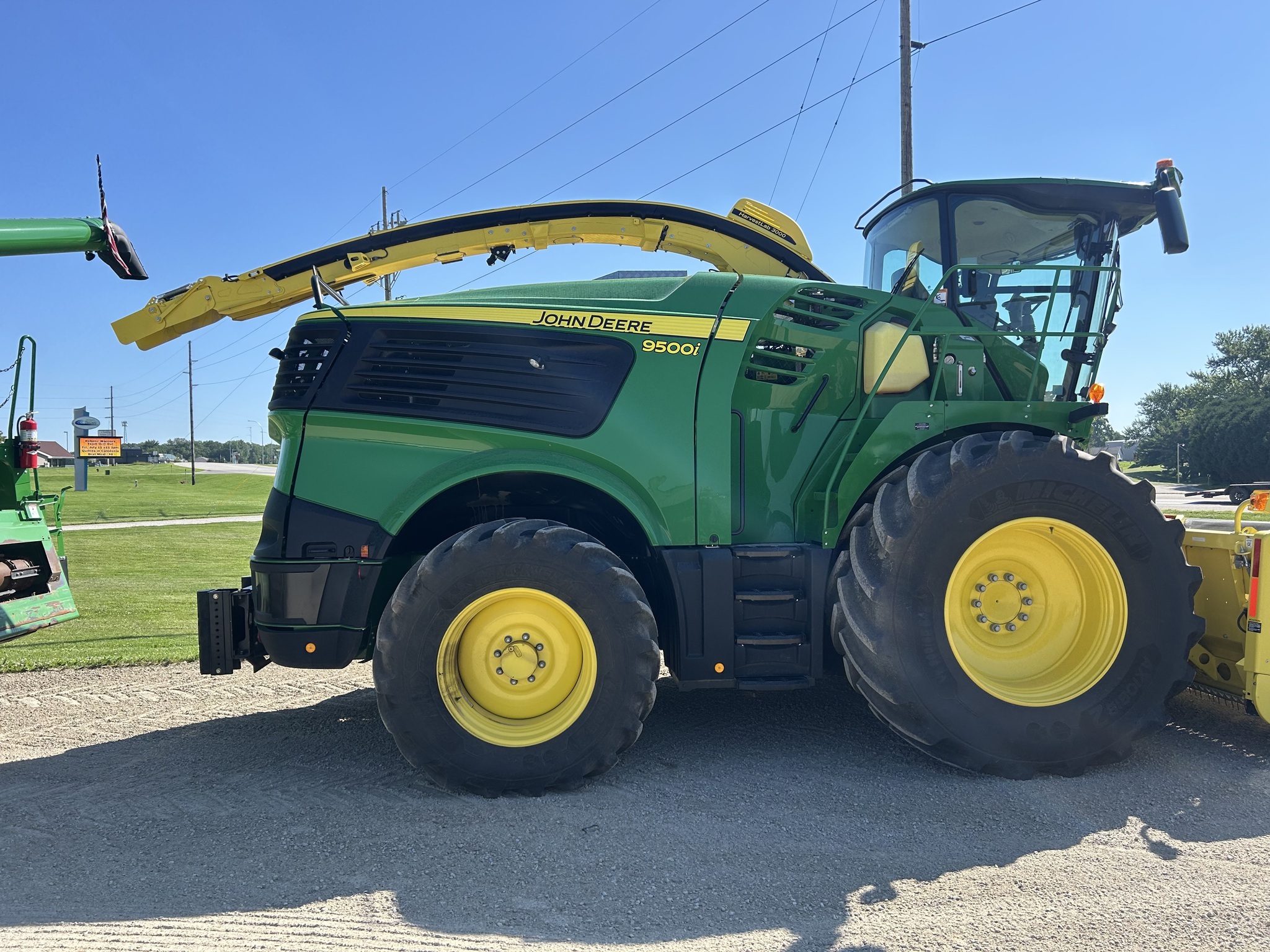 2023 John Deere 9500 Combine