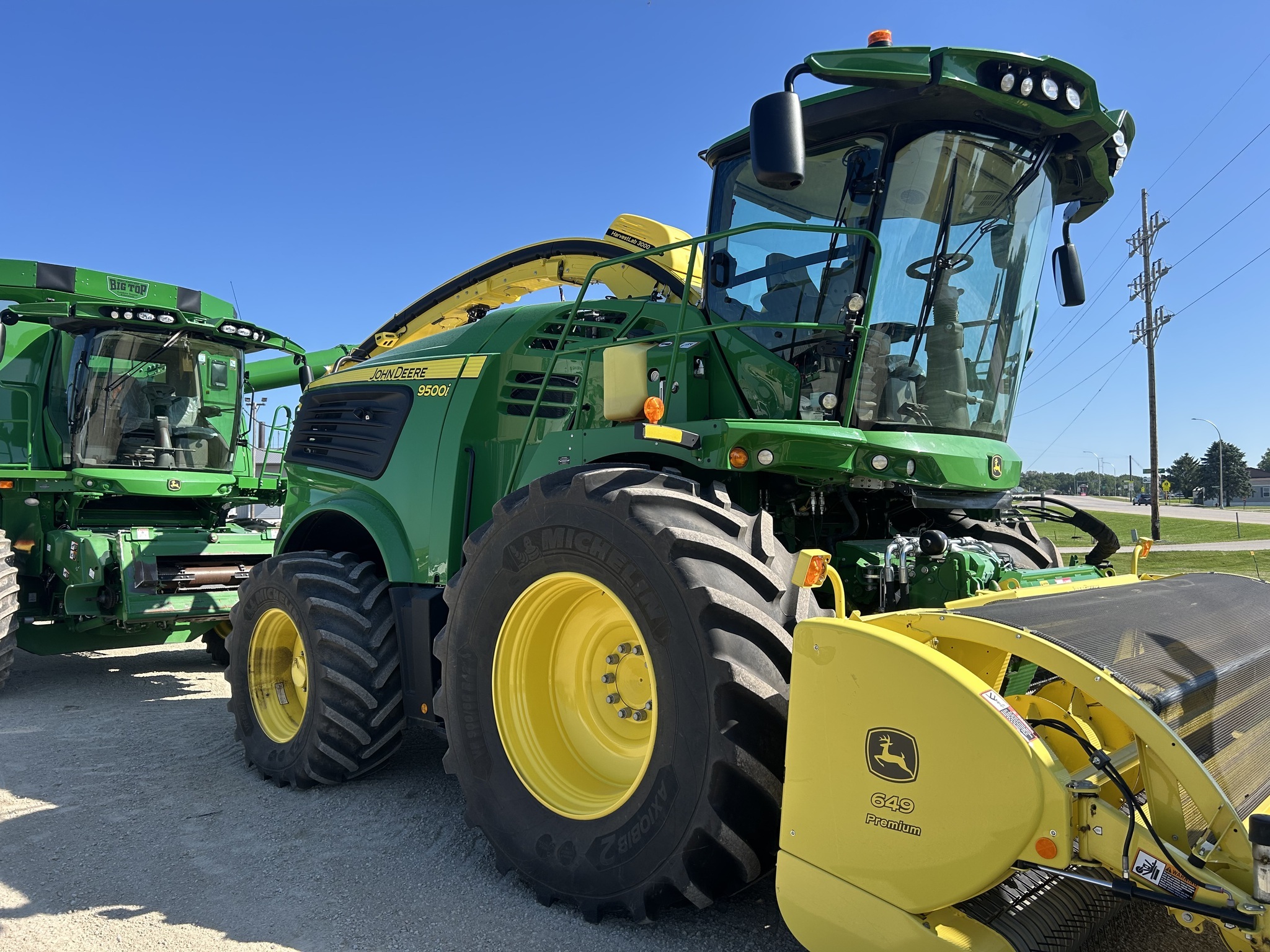 2023 John Deere 9500 Combine