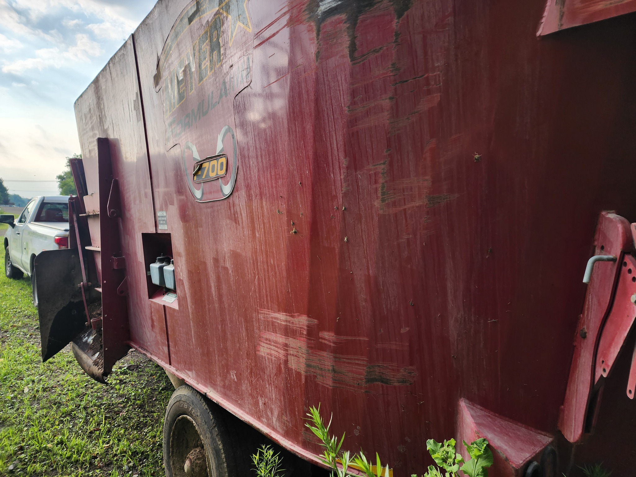 2018 Meyer F700 Feed Wagon