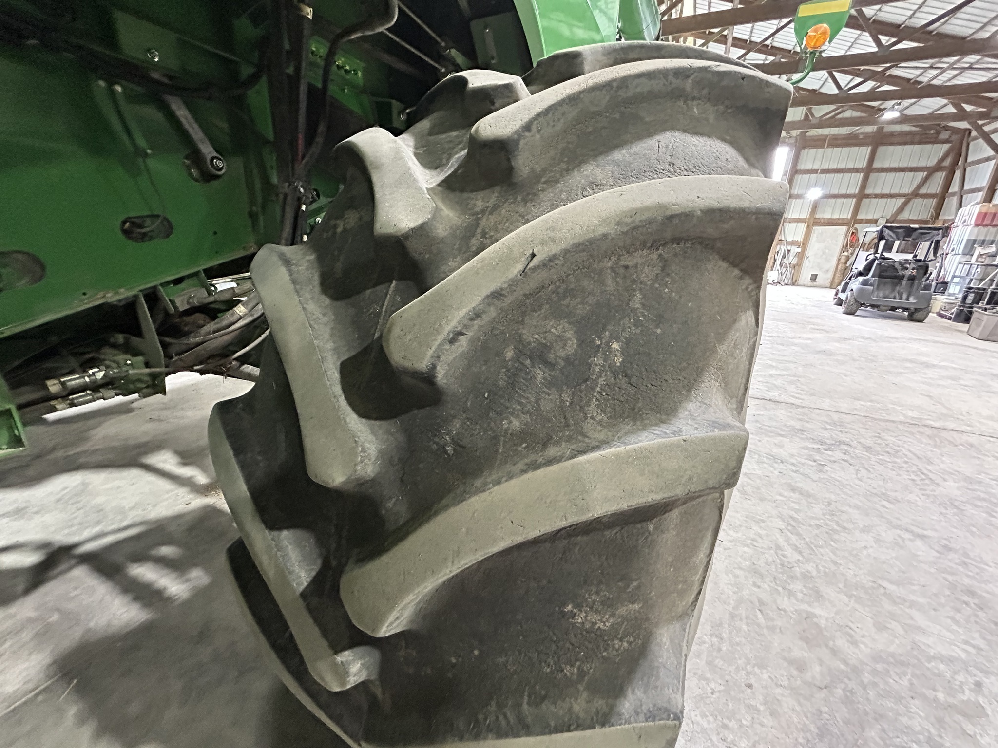 2014 John Deere S690 Combine