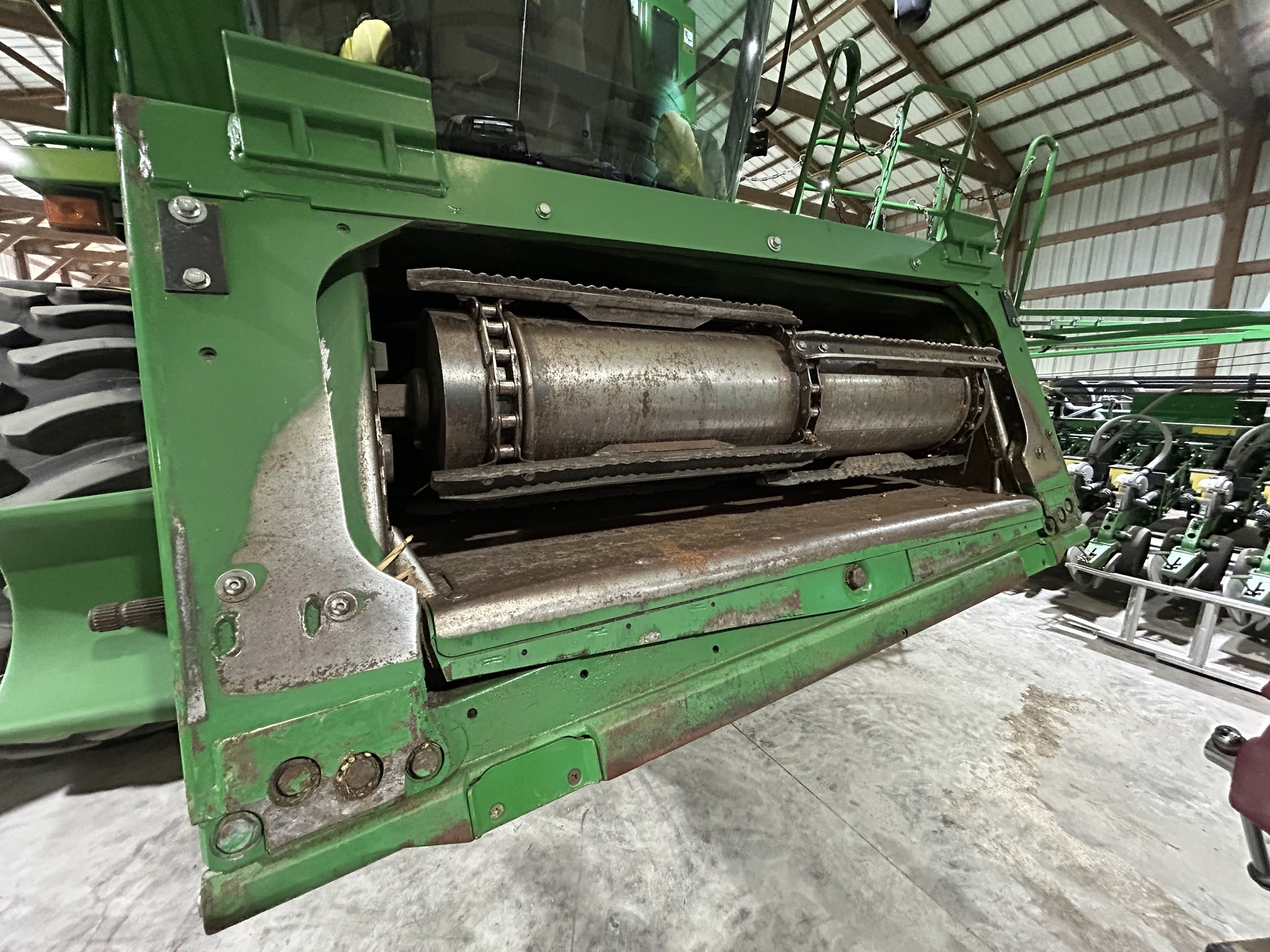 2014 John Deere S690 Combine