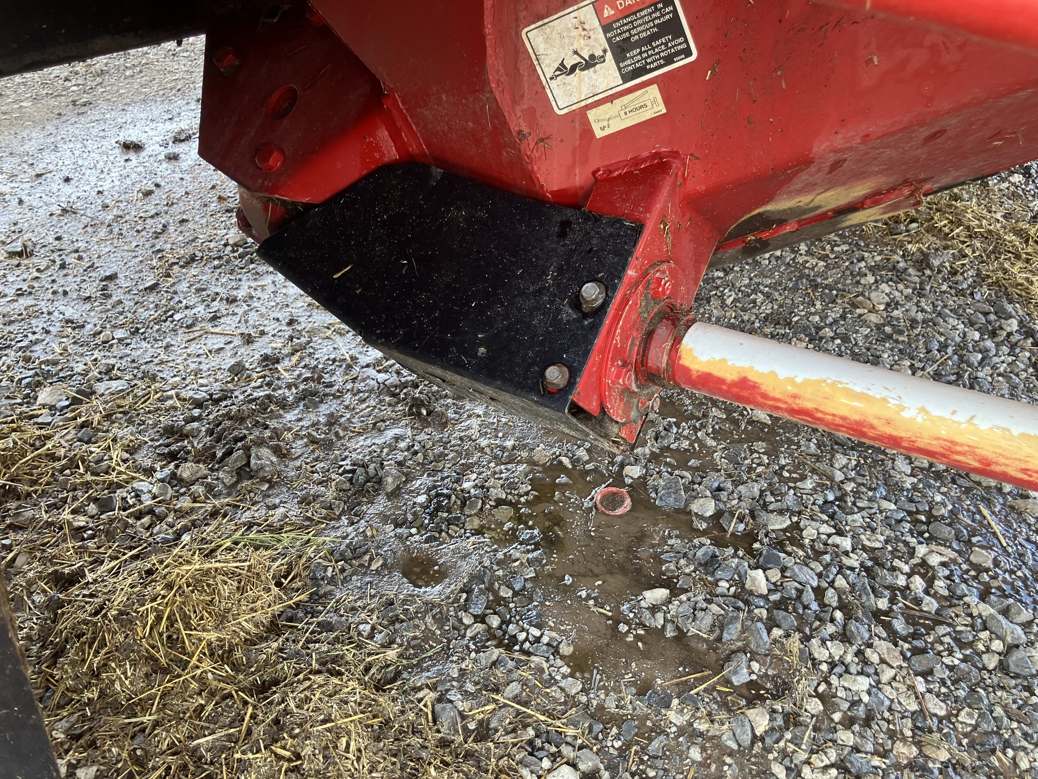 2023 Unverferth 1319 Grain Cart