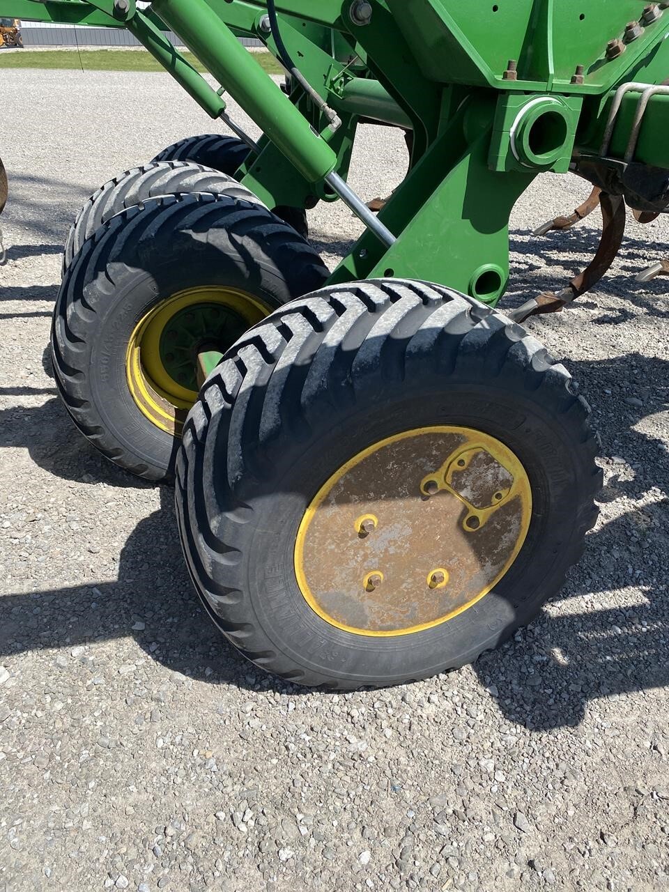 2022 John Deere 2730 Disk Chisel