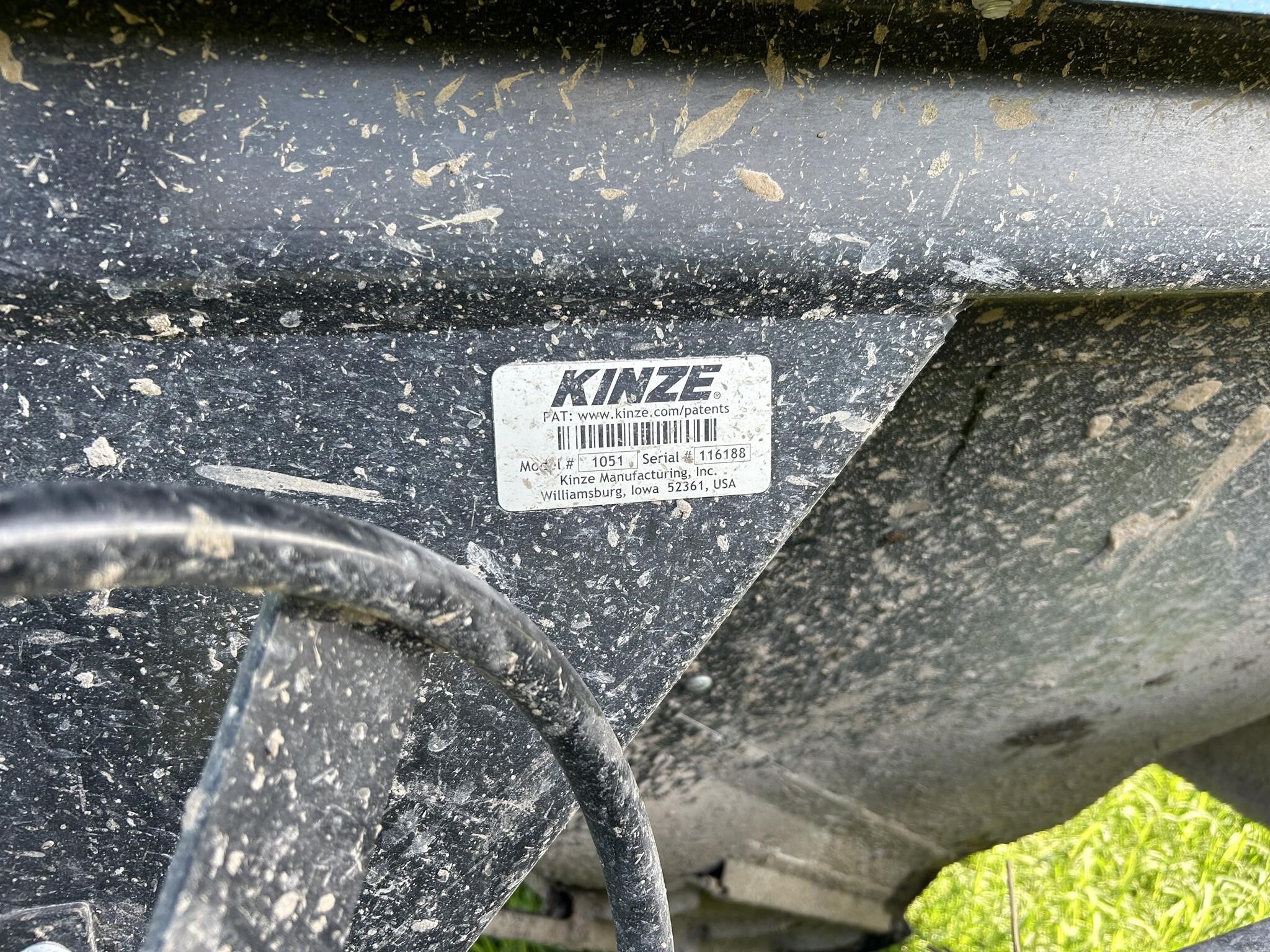2021 Kinze 1051 Grain Cart