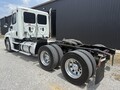 2015 Freightliner Cascadia 125 Semi Trucks/Trailer