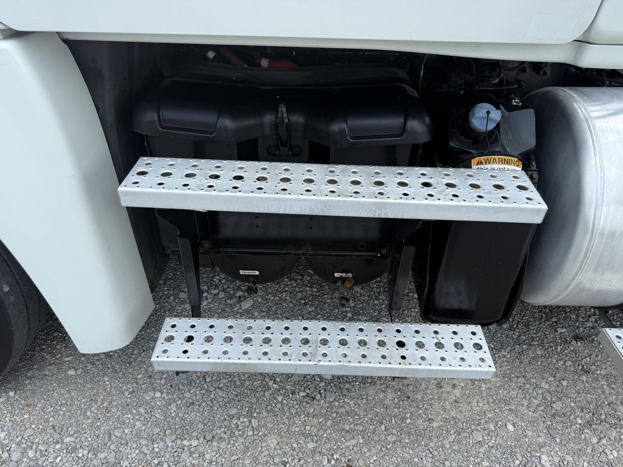 2015 Freightliner Cascadia 125 Semi Trucks/Trailer