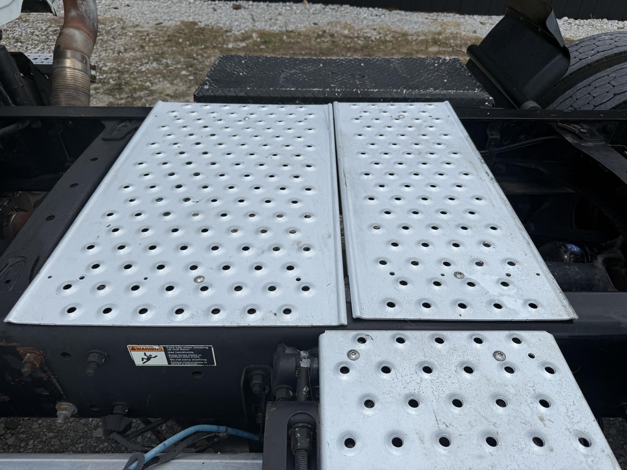 2015 Freightliner Cascadia 125 Semi Trucks/Trailer