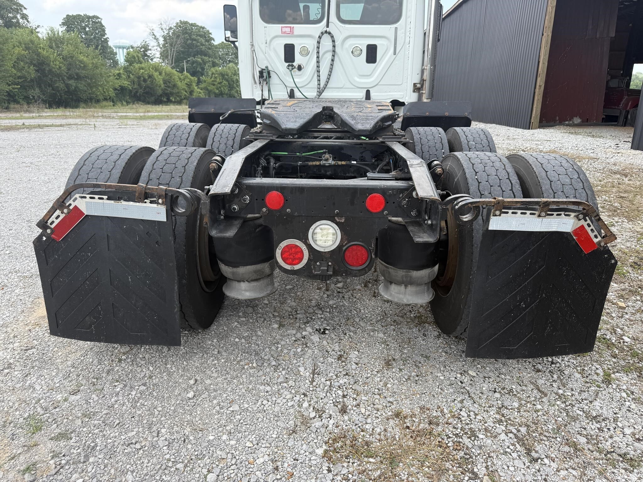 2015 Freightliner Cascadia 125 Semi Trucks/Trailer