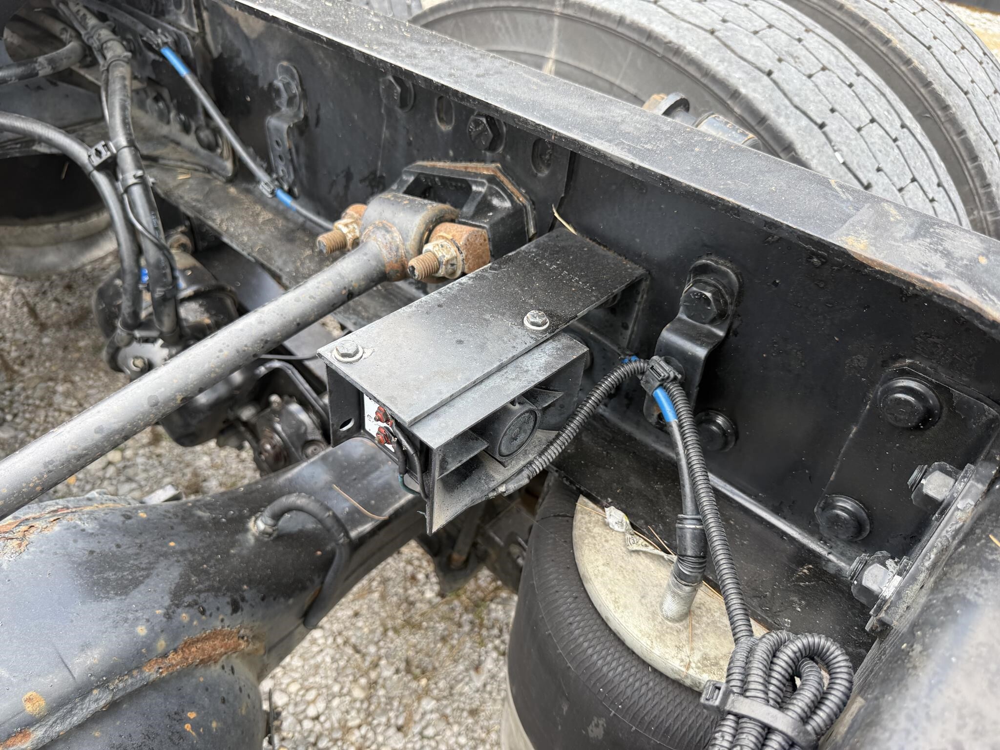 2015 Freightliner Cascadia 125 Semi Trucks/Trailer