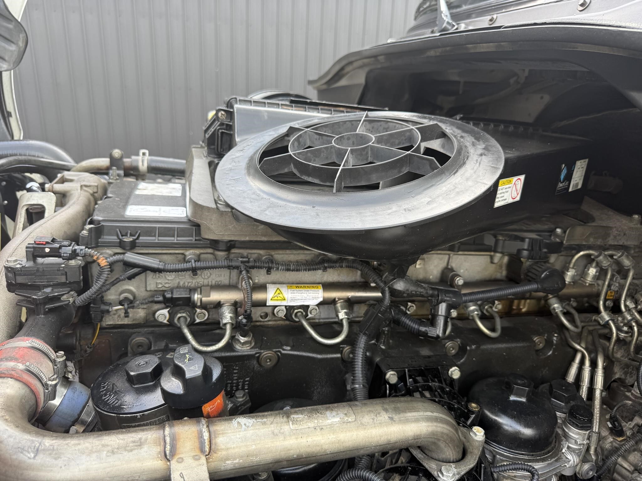 2015 Freightliner Cascadia 125 Semi Trucks/Trailer