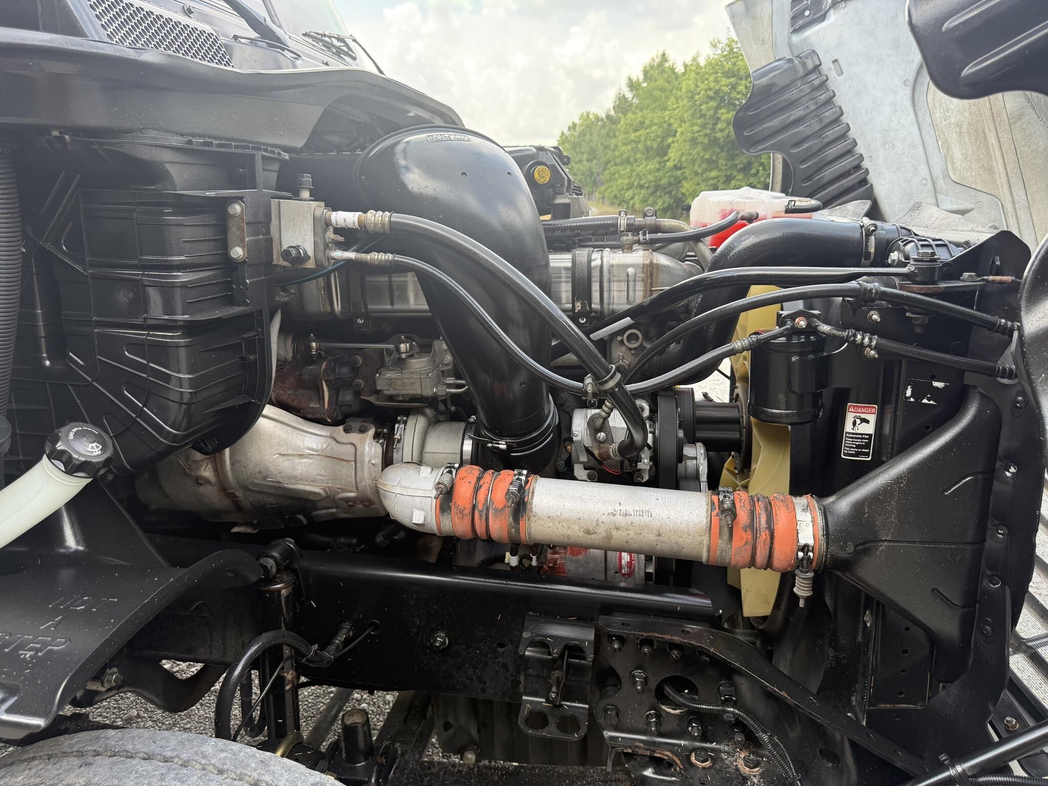 2015 Freightliner Cascadia 125 Semi Trucks/Trailer