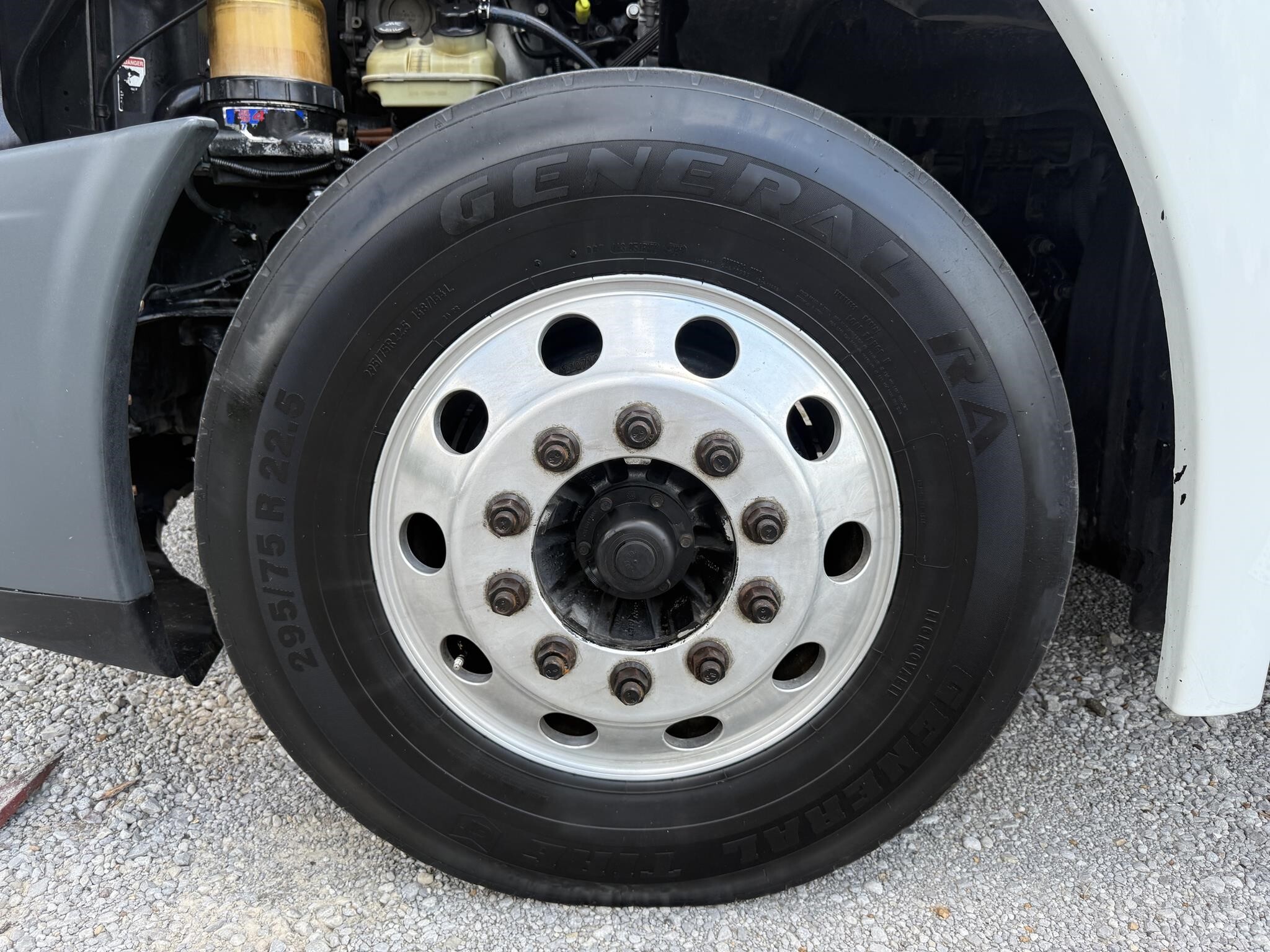 2015 Freightliner Cascadia 125 Semi Trucks/Trailer