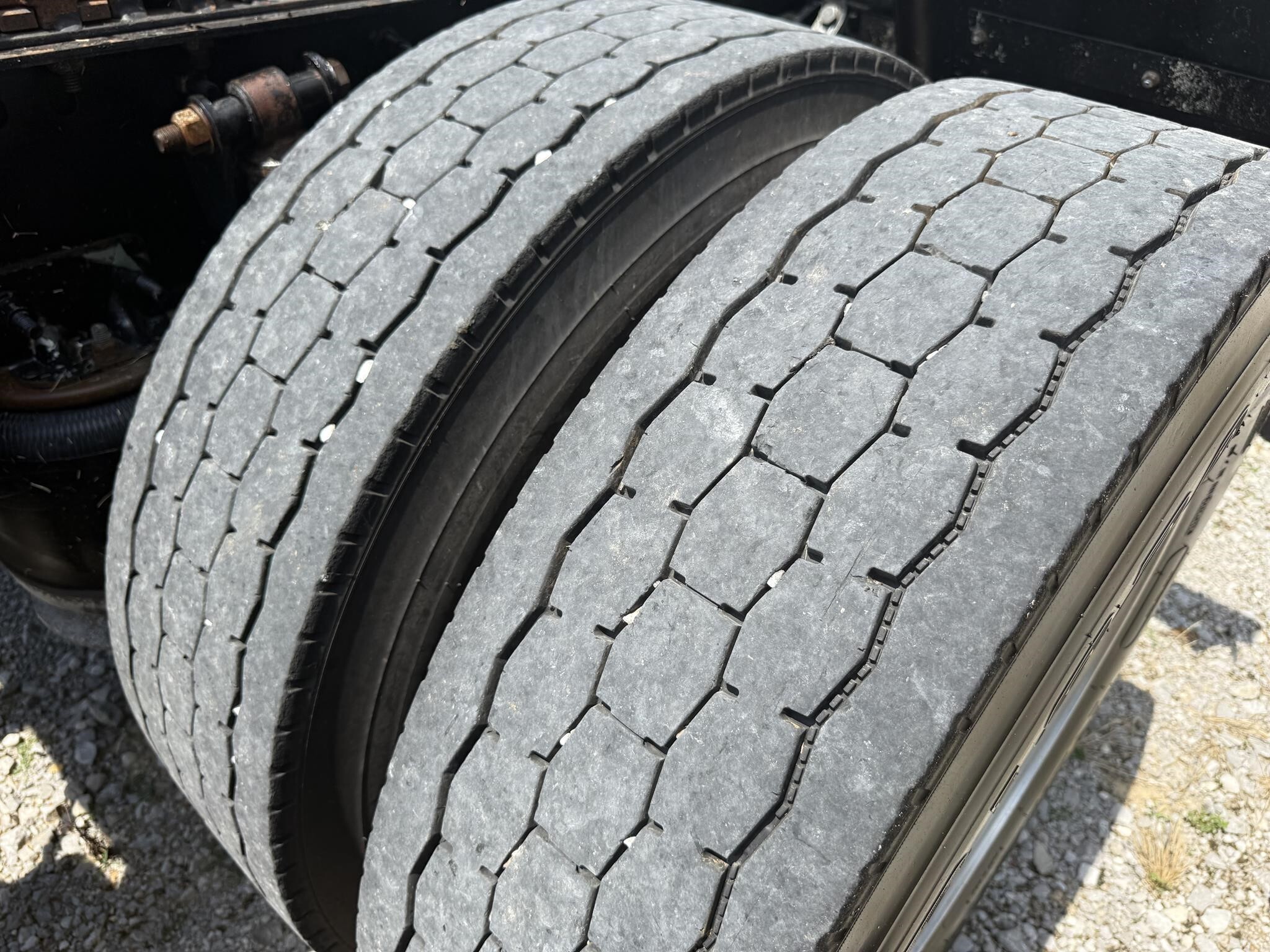 2015 Freightliner Cascadia 125 Semi Trucks/Trailer