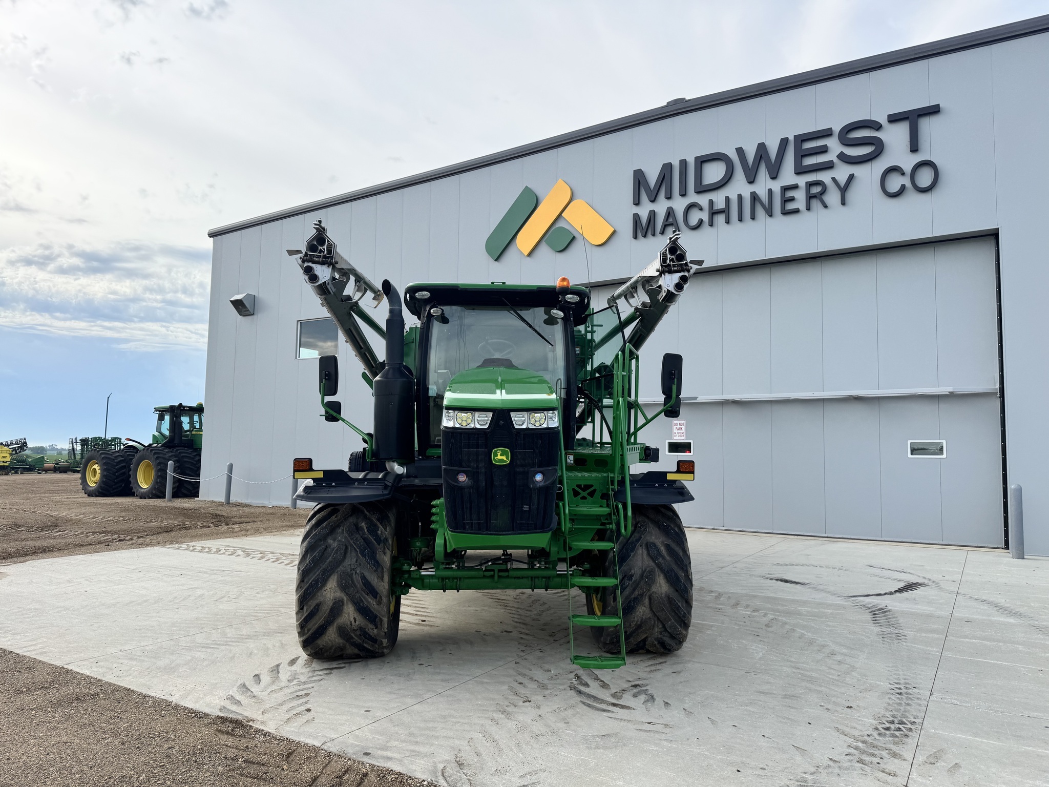 2021 John Deere F4365 Self-Propelled Fertilizer Spreader