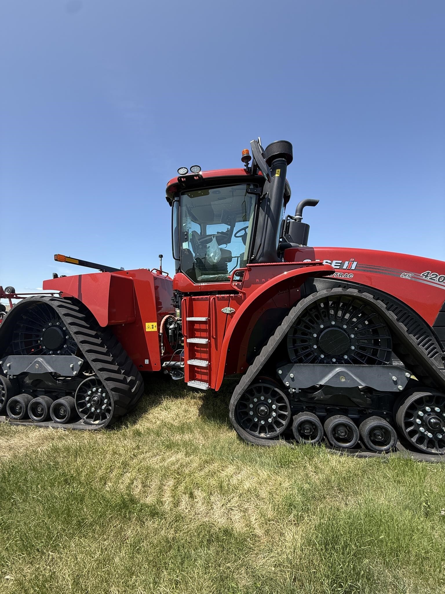 2022 Case IH Steiger 420 RowTrac Tractor