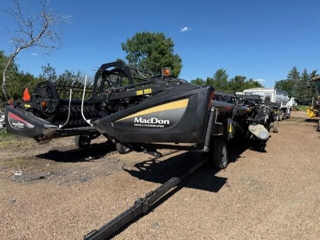 2013 MacDon FD75D Platform