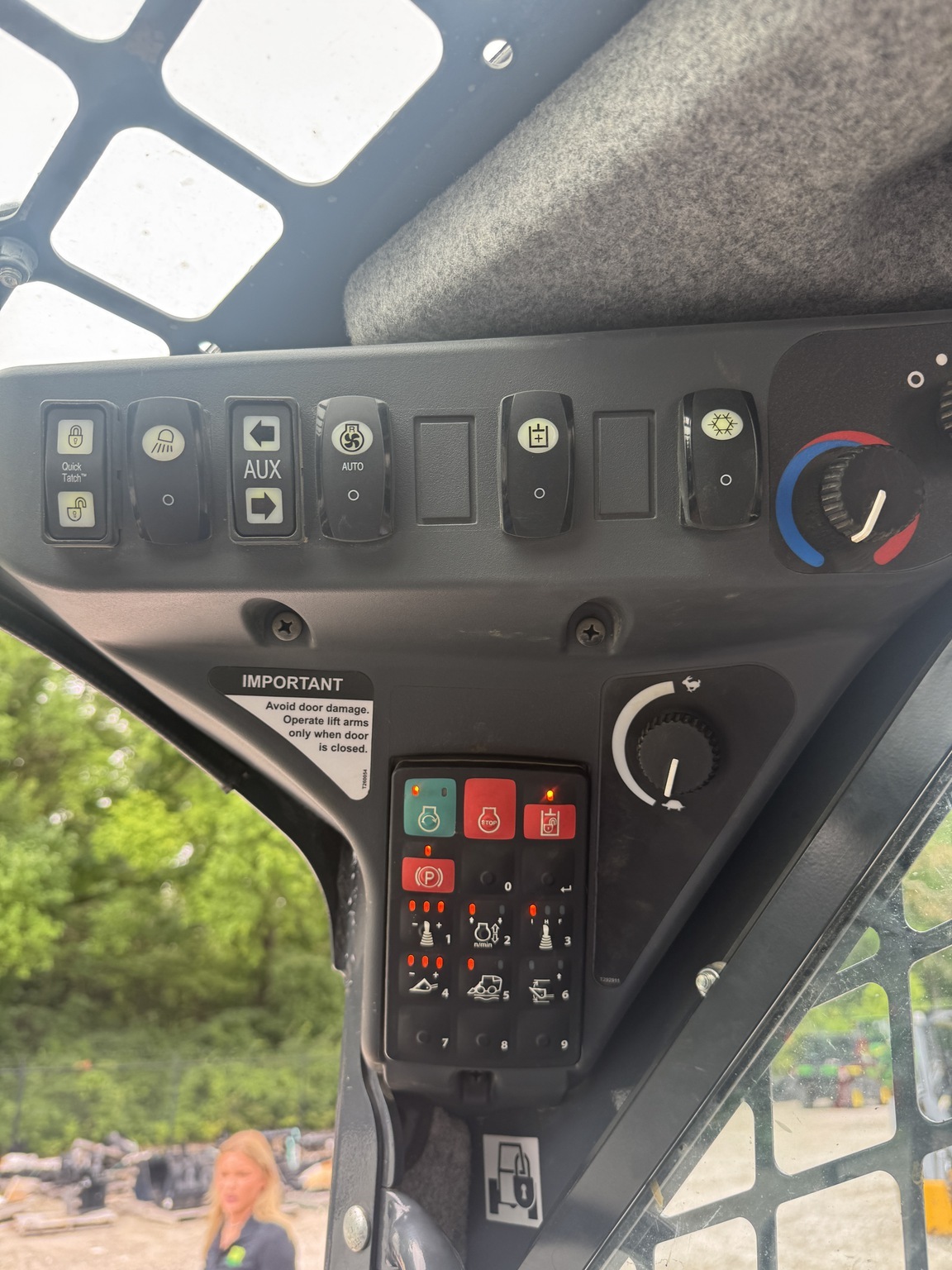 2023 Deere 333G Skid Steer