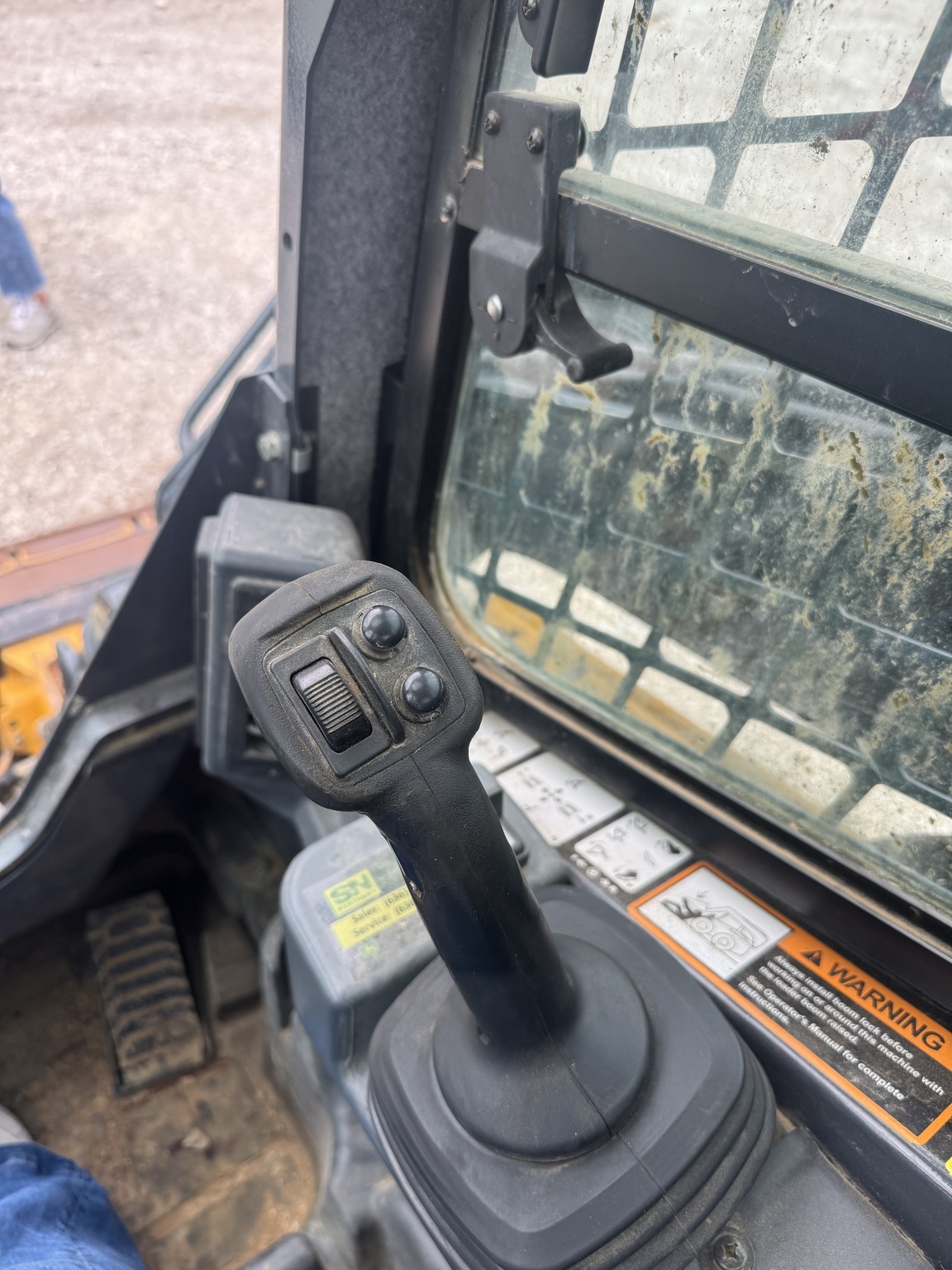 2023 Deere 333G Skid Steer