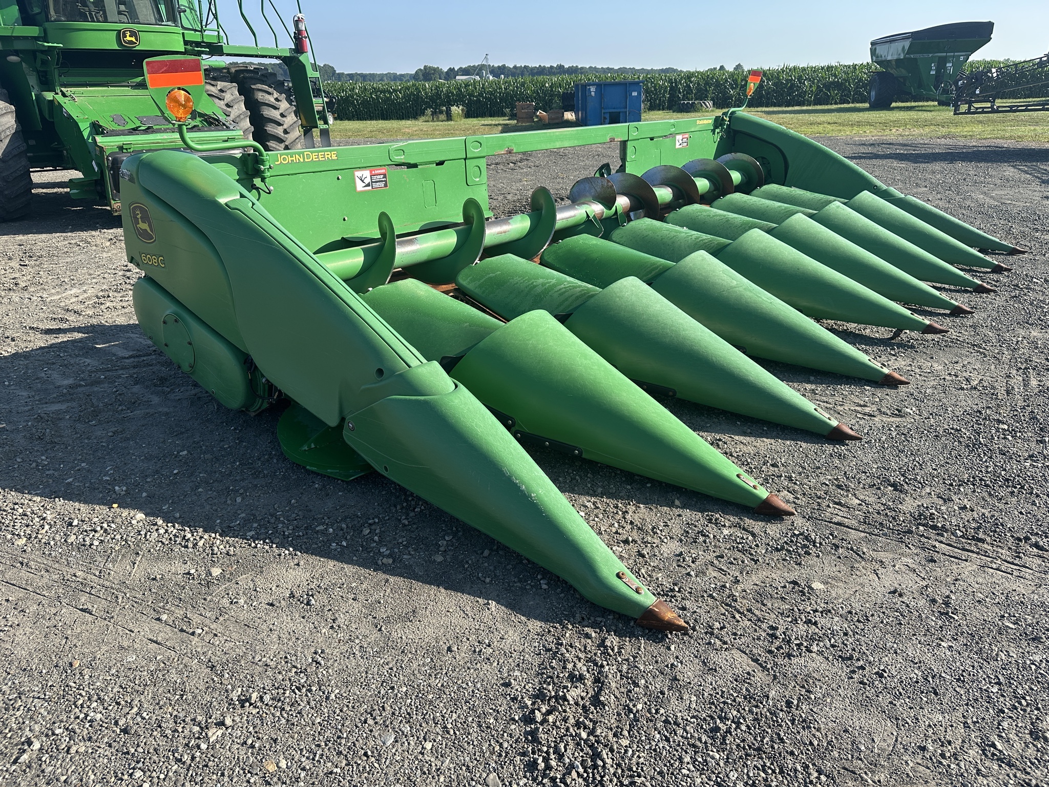 2013 John Deere 608C Corn Head