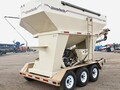 2013 Unverferth 3750 Seed Tender