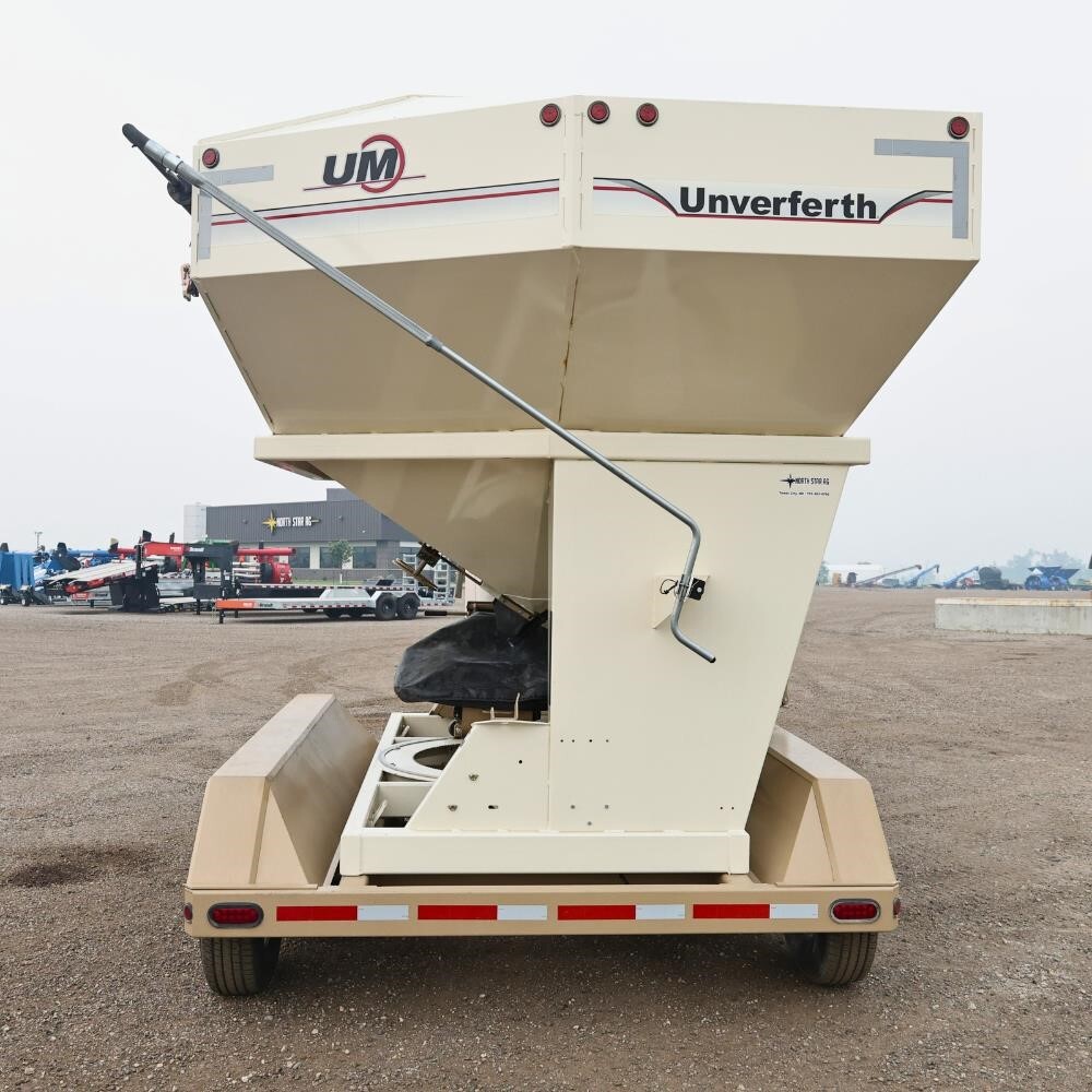 2013 Unverferth 3750 Seed Tender