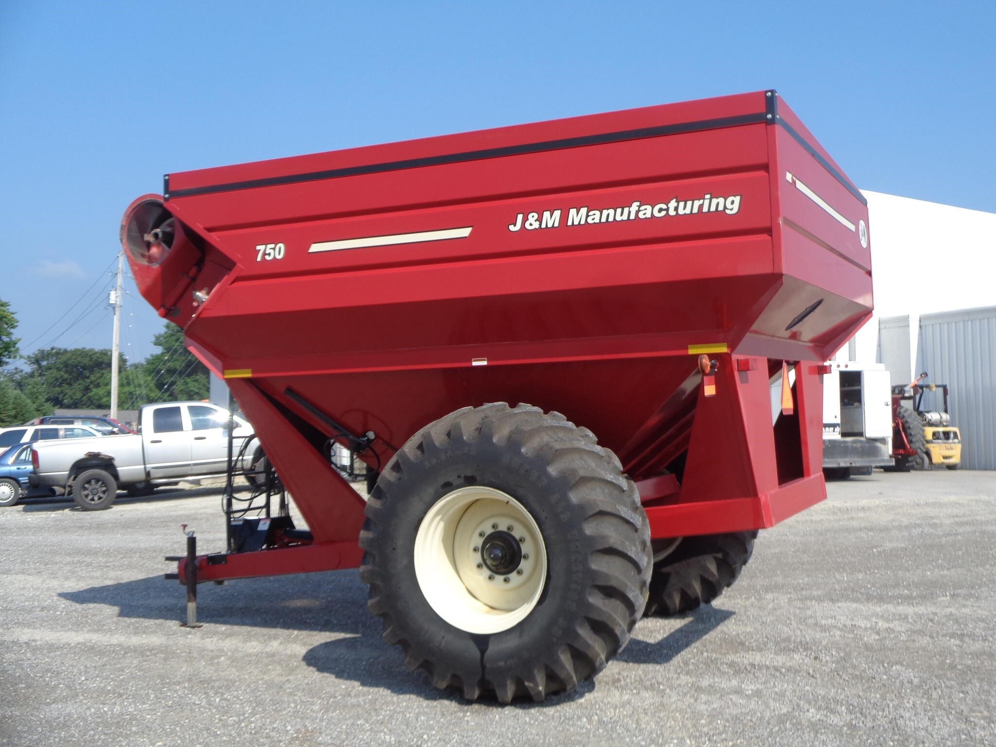  J&M 750-18 Grain Cart