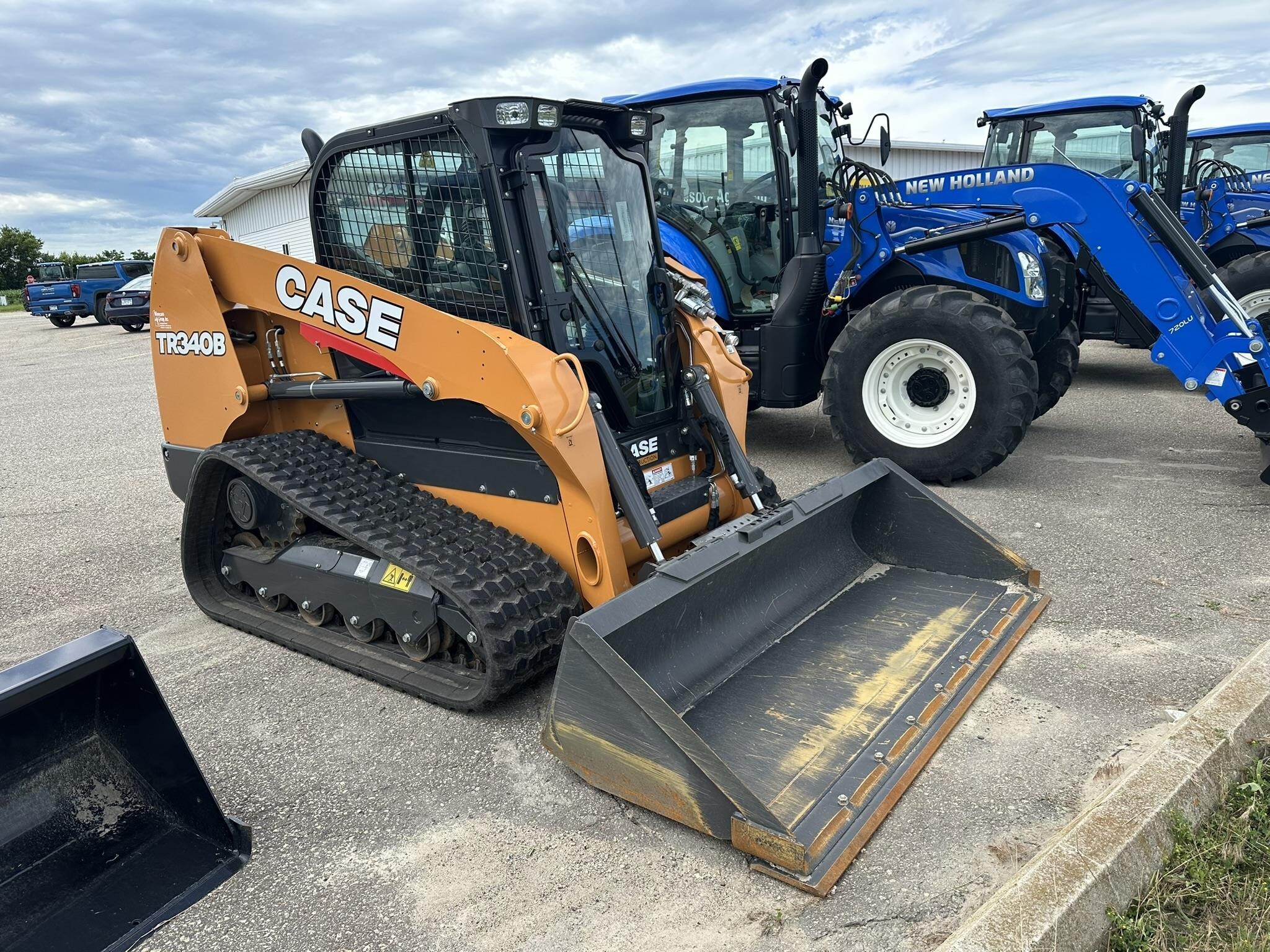 2023 Case TR340B Skid Steer