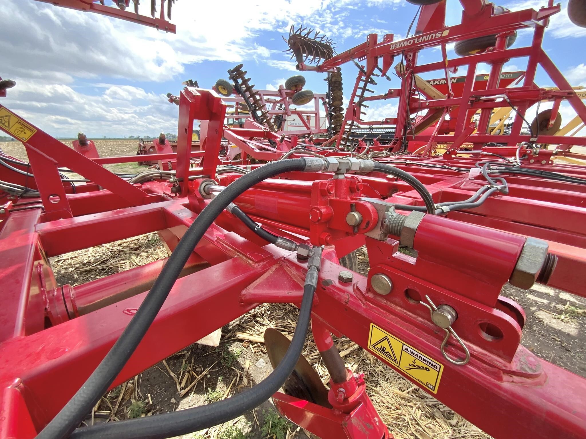 2011 Sunflower 3372-40 Chisel Plow